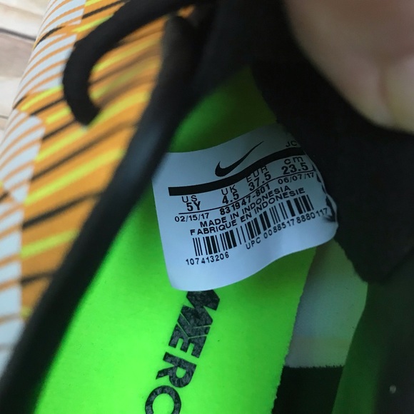 Nike Jr Mercurial X Victory VI IC - Picture 16 of 16